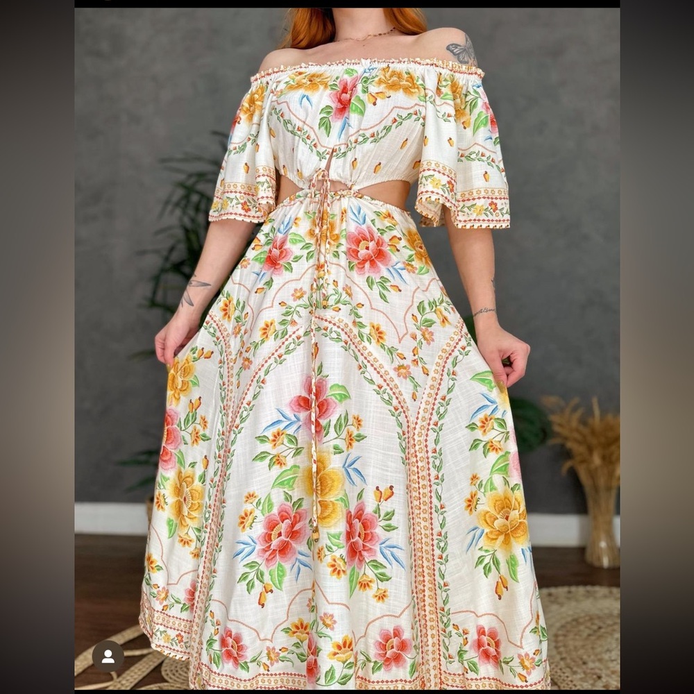 FARM Rio Cream Floral Off-Shoulder Cutout Maxi Dress - Picture 2 of 9